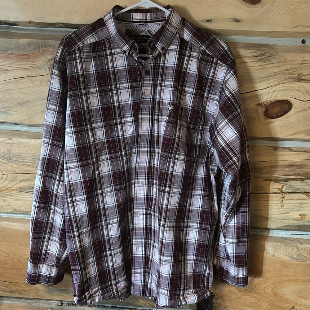 Ariat Pro Series Men’s Button Down